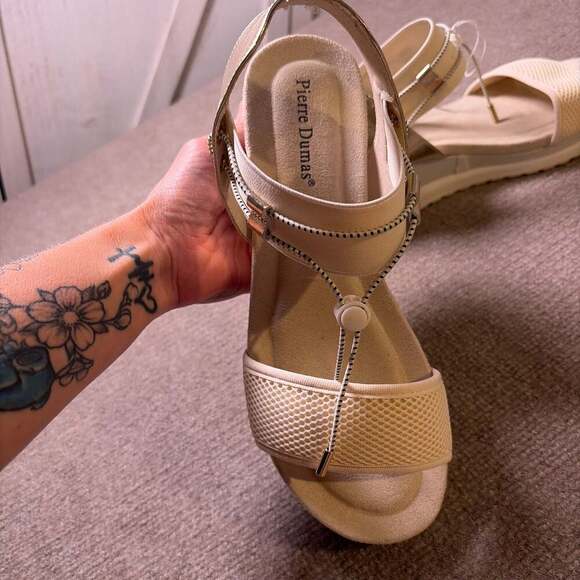 Pierre Dumas Lyra Wedge Sandals for Women in Nude - Picture 2 of 7